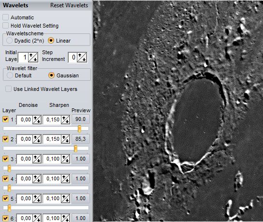 http://www.astronomie.be/registax/images/denoiseex2.JPG